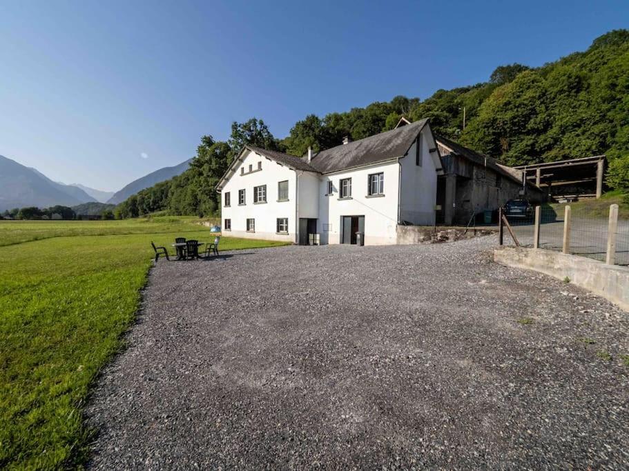 Au Coeur Des Pyrenees Bigourdane Apartamento Lau-Balagnas Exterior foto