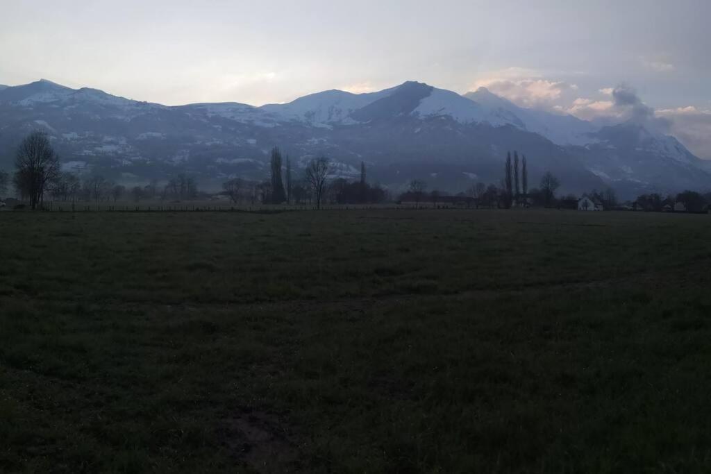 Au Coeur Des Pyrenees Bigourdane Apartamento Lau-Balagnas Exterior foto